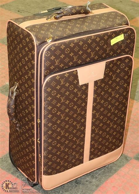 vintage louis vuitton luggage replicas|louis vuitton copies for sale.